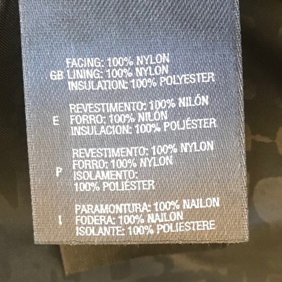 VANS GREEN SKULL CAMO SNOW BOARDING / SKI JACKET - Picture 11 of 16